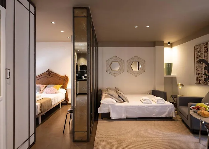 Apartment Designer Penthouse With Private Terrace *